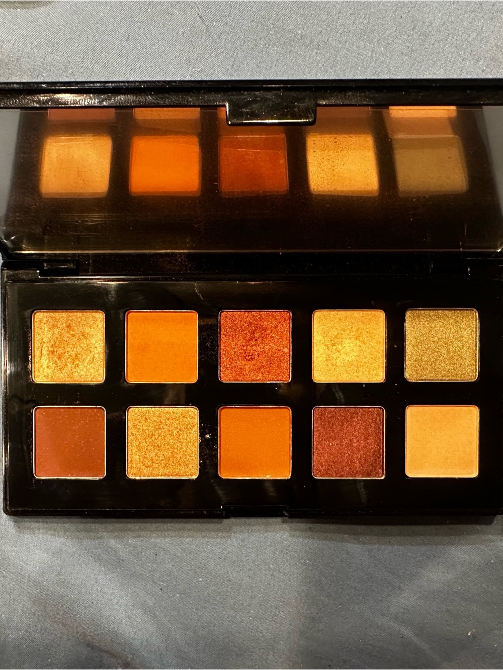 Warm Glow 12-Color Eyeshadow Palette - Gold & Orange Tones